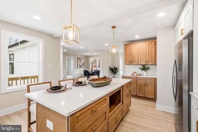 437 PENNINGTON AVE, Waterford Works, NJ 08089