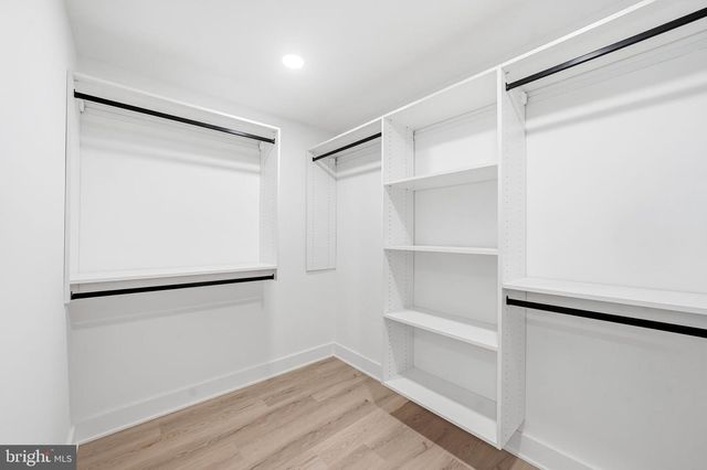 437 PENNINGTON AVE, Waterford Works, NJ 08089