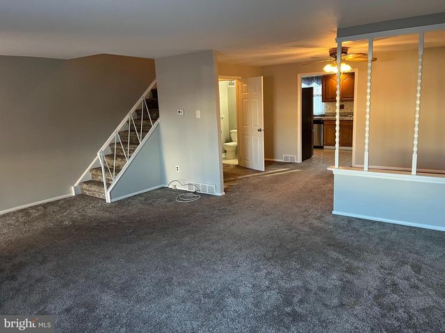 4417 CROSLAND RD, Philadelphia, PA 19154