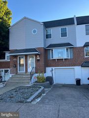 4417 CROSLAND RD, Philadelphia, PA 19154