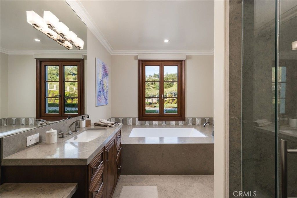 Image 20 of property listing at 31902 Apuesto Way, Coto De Caza, CA 92679