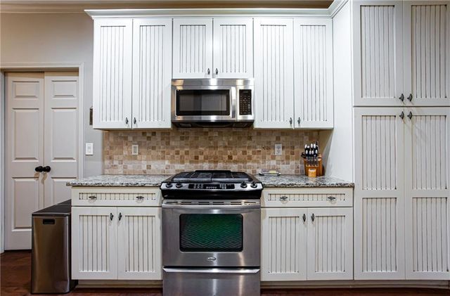 4010 Rockingham Drive, Roswell, GA 30075