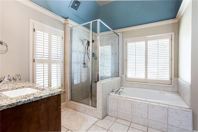 4010 Rockingham Drive, Roswell, GA 30075