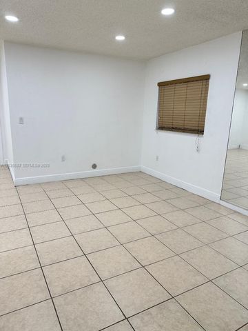 7205 W 3rd Avenue, Hialeah, FL 33014