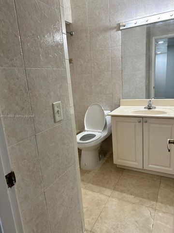 7205 W 3rd Avenue, Hialeah, FL 33014