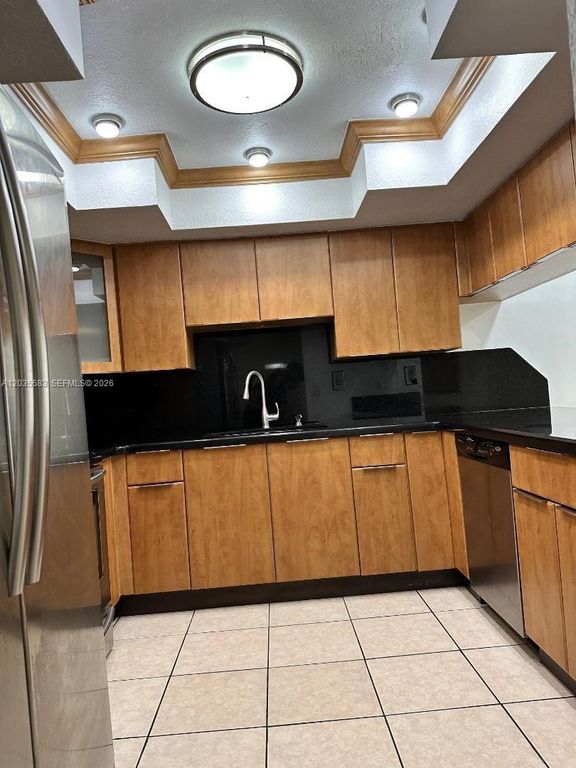 7205 W 3rd Avenue, Hialeah, FL 33014