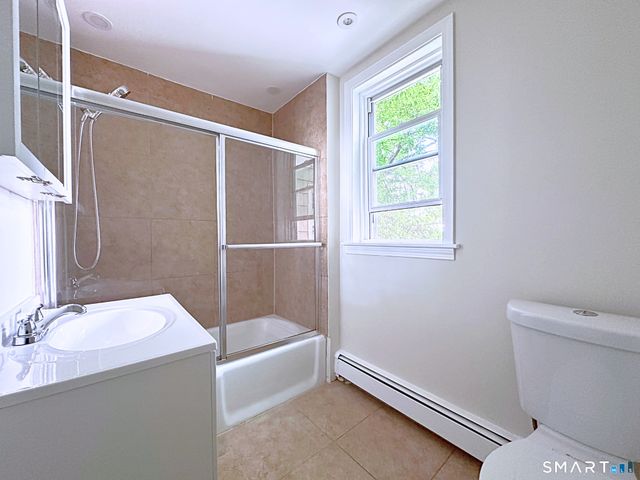 13 Bartlett Street 2nd Floor, New Britain, CT 06051