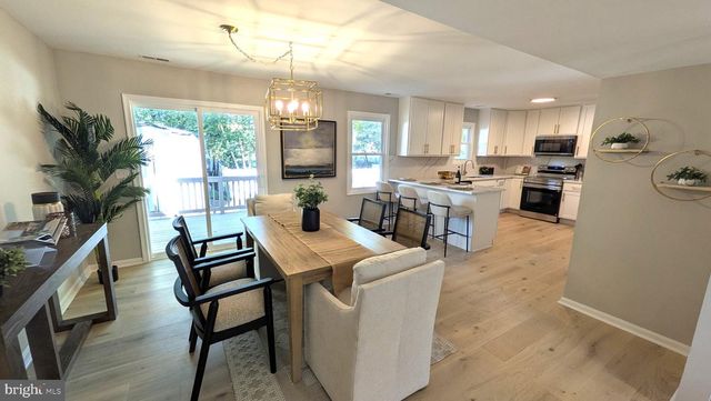 1533 MAYFIELD RD, Edgewater, MD 21037