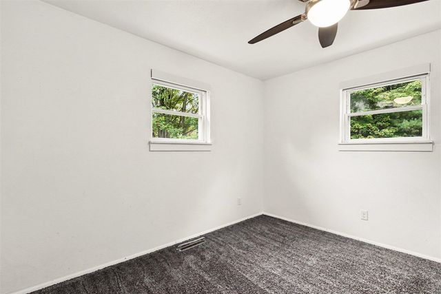 293 Oak Street, Battle Creek, MI 49037