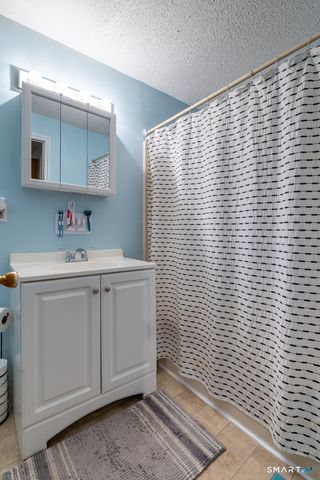 114 Bucks Hill Road 5, Waterbury, CT 06704