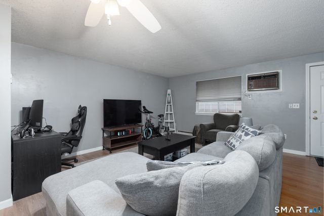 114 Bucks Hill Road 5, Waterbury, CT 06704