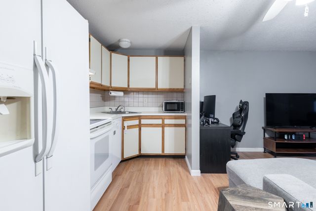 114 Bucks Hill Road 5, Waterbury, CT 06704