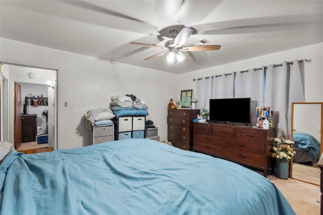 2118 22nd Avenue N, Texas City, TX 77590