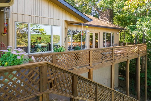 12 Narvaez Way, Hot Springs Village, AR 71909