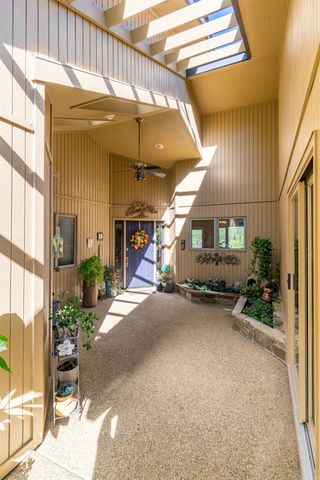 12 Narvaez Way, Hot Springs Village, AR 71909