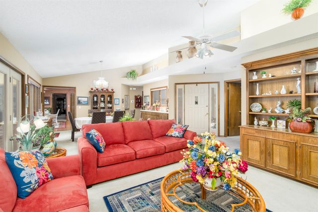 12 Narvaez Way, Hot Springs Village, AR 71909