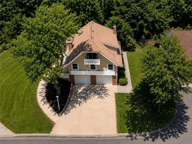 1423 Garden Avenue, Salisbury Twp, PA 18103