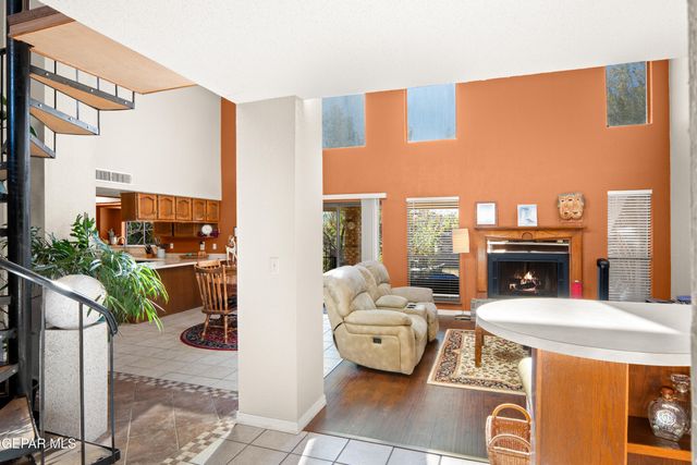 324 Rio Estancia Drive, El Paso, TX 79932