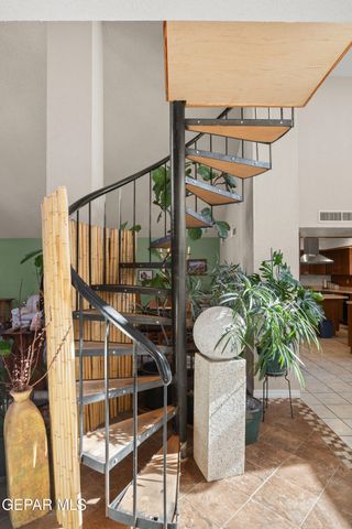 324 Rio Estancia Drive, El Paso, TX 79932