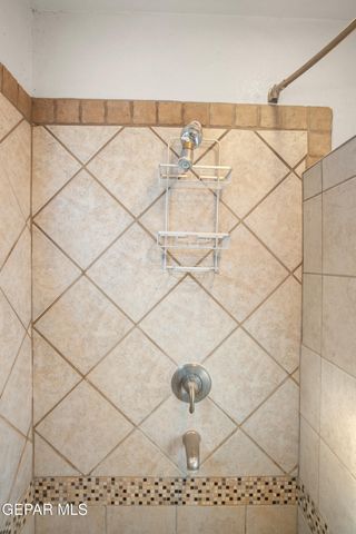 324 Rio Estancia Drive, El Paso, TX 79932