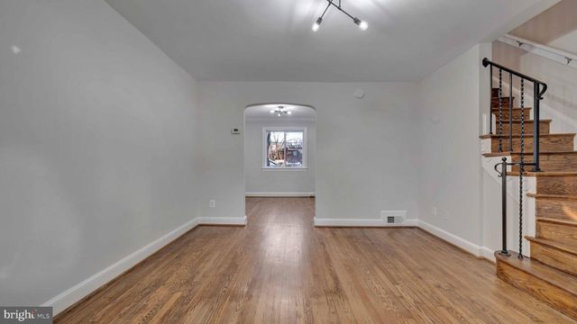 818 51ST ST SE, Washington, DC 20019