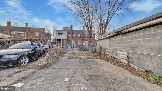 818 51ST ST SE, Washington, DC 20019