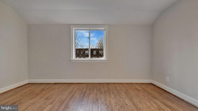 818 51ST ST SE, Washington, DC 20019