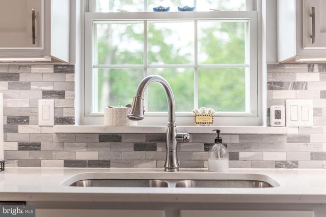 285 OLD FORT RD, Spring Mills, PA 16875