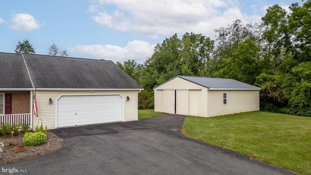285 OLD FORT RD, Spring Mills, PA 16875