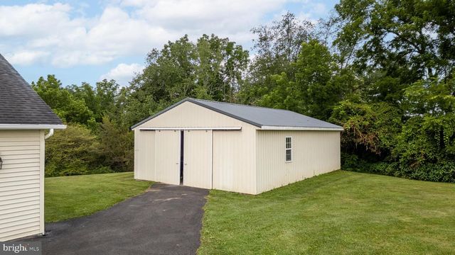 285 OLD FORT RD, Spring Mills, PA 16875