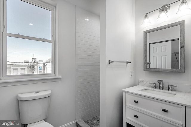 5941 CHESTER AVE, Philadelphia, PA 19143