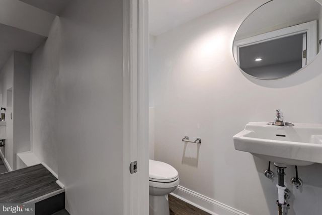 5941 CHESTER AVE, Philadelphia, PA 19143