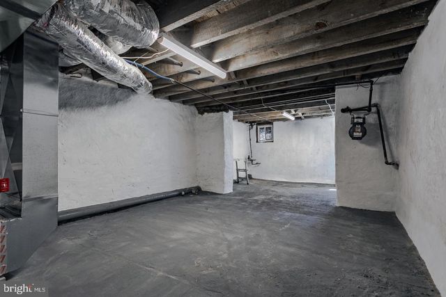 5941 CHESTER AVE, Philadelphia, PA 19143