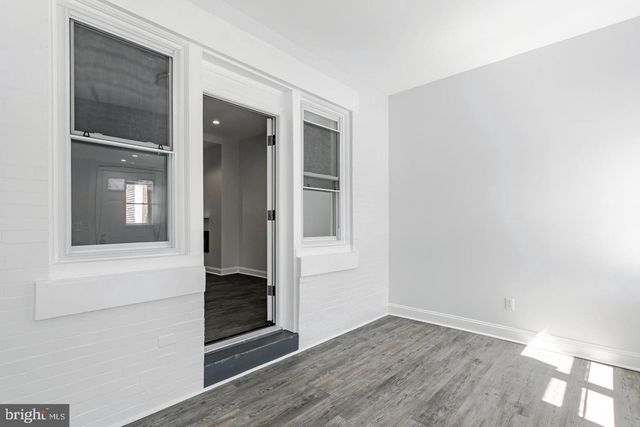 5941 CHESTER AVE, Philadelphia, PA 19143