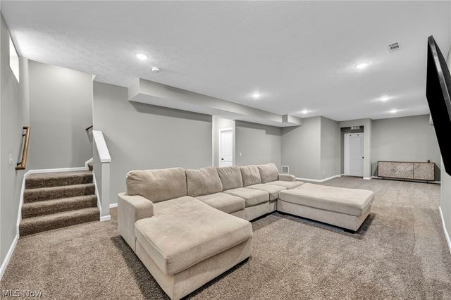 1751 Clemson Drive, Brunswick, OH 44212