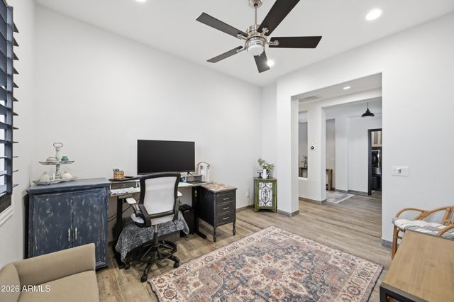 2328 S SORRELLE Street, Mesa, AZ 85209