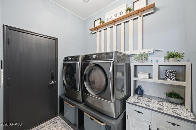 2328 S SORRELLE Street, Mesa, AZ 85209