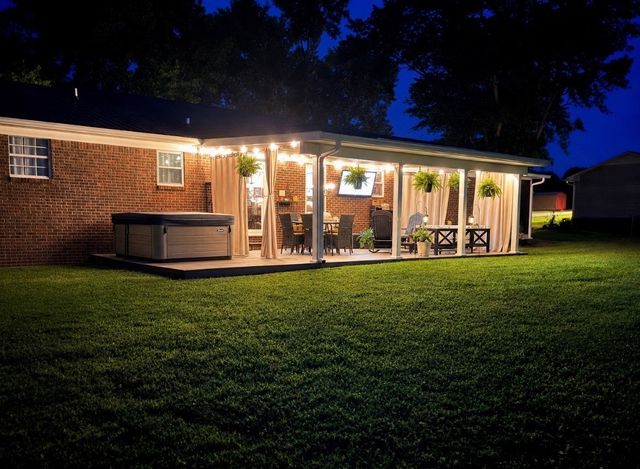 510 Donna Cir, Lawrenceburg, TN 38464