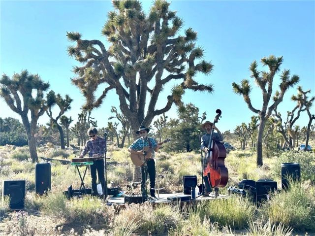 26 Vista, Pioneertown, CA 92356