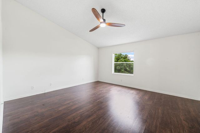 5072 Pine Abbey Drive S, West Palm Beach, FL 33415