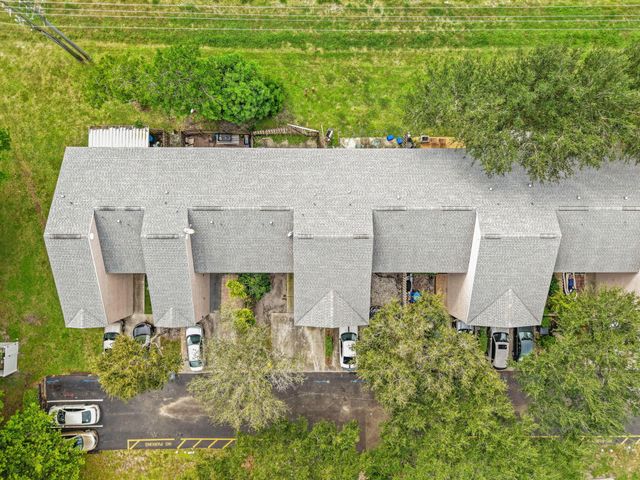 5072 Pine Abbey Drive S, West Palm Beach, FL 33415