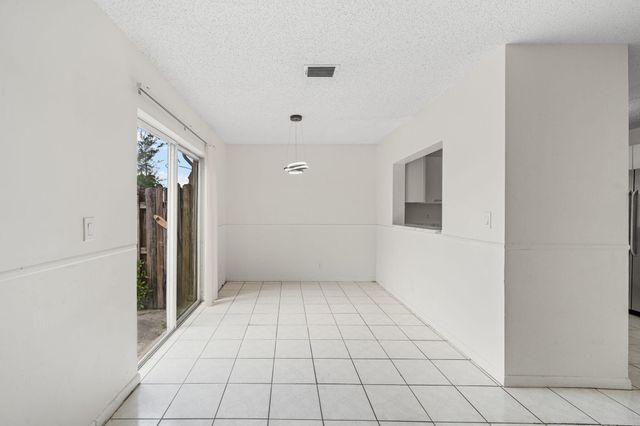 5072 Pine Abbey Drive S, West Palm Beach, FL 33415