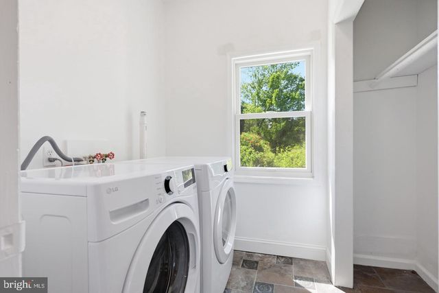 34 WOOSAMONSA RD, Pennington, NJ 08534