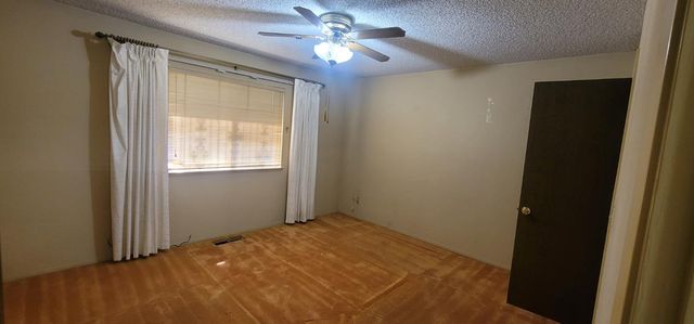 6166 N Blosser Avenue, Fresno, CA 93711