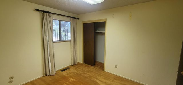 6166 N Blosser Avenue, Fresno, CA 93711