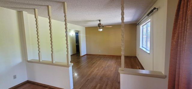 6166 N Blosser Avenue, Fresno, CA 93711
