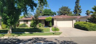 6166 N Blosser Avenue, Fresno, CA 93711