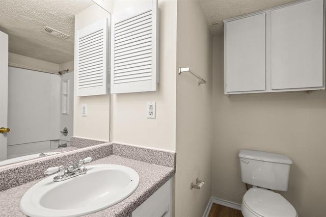 2401 Leon ST 105, Austin, TX 78705