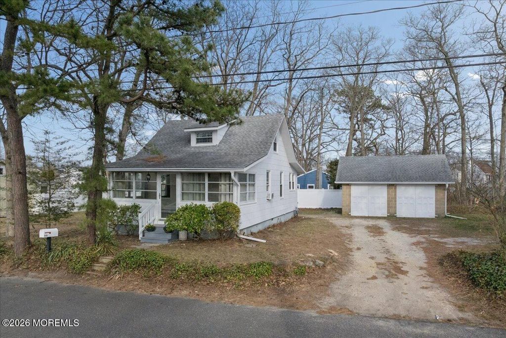 519 Barber Avenue, Brick, NJ 08723