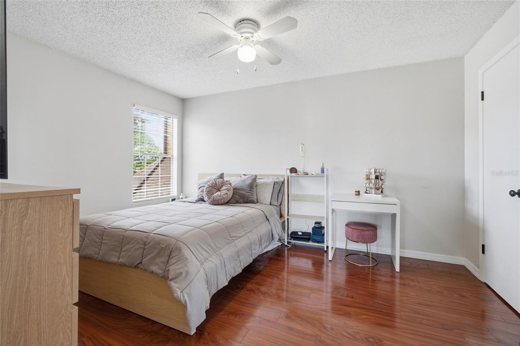 Image 16 of property listing at 364 NORTHPOINTE COURT 208, Altamonte Springs, FL 32701
